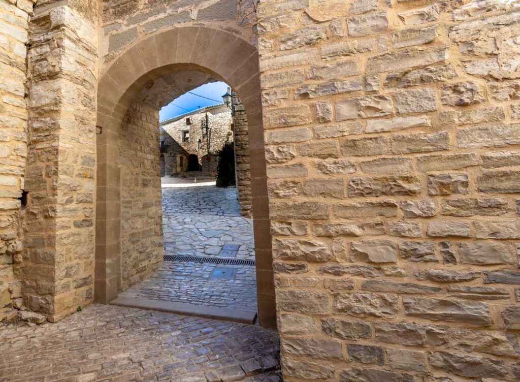 Portal villa closa
